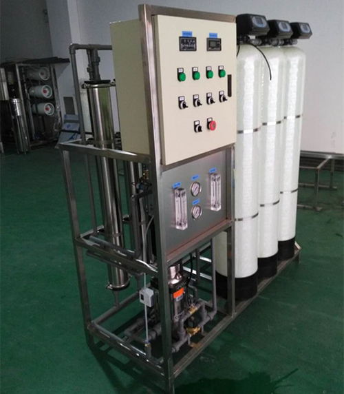 新鄉(xiāng)廠家供涂料印刷廠專用0.5噸反滲透凈水設(shè)備 專業(yè)凈化，助力生產(chǎn)